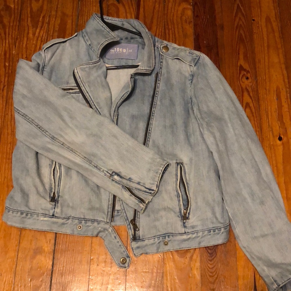 Light wash denim jacket